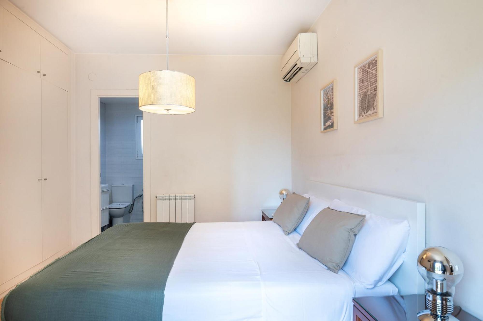 R&B Muntaner Apartment Barcelona Exterior photo